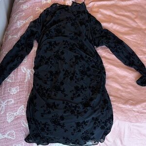 Abercrombie & Fitch Black Floral Long Sleeve Dress
